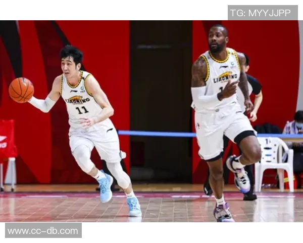 弗兰克解析西蒙斯替补原因强调联赛杯表现影响决策