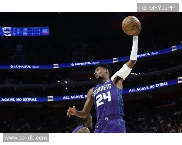 这集看过!三球直言我爱扣篮米勒调侃输了就回家休息 这集看过!三球直言我爱扣篮米勒调侃输了就回家休息