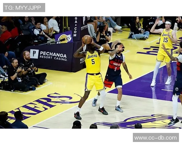 湖人计划休赛期追逐中锋目标锁定3D侧翼球员艾顿仅为短期选择 湖人计划休赛期追逐中锋目标锁定3D侧翼球员艾顿仅为短期选择